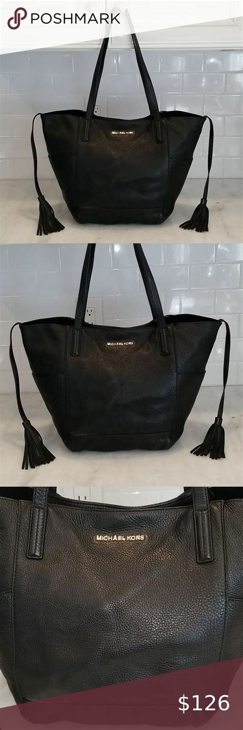 Michael Kors Pebbled Leather Ashbury XL Grab Bag 